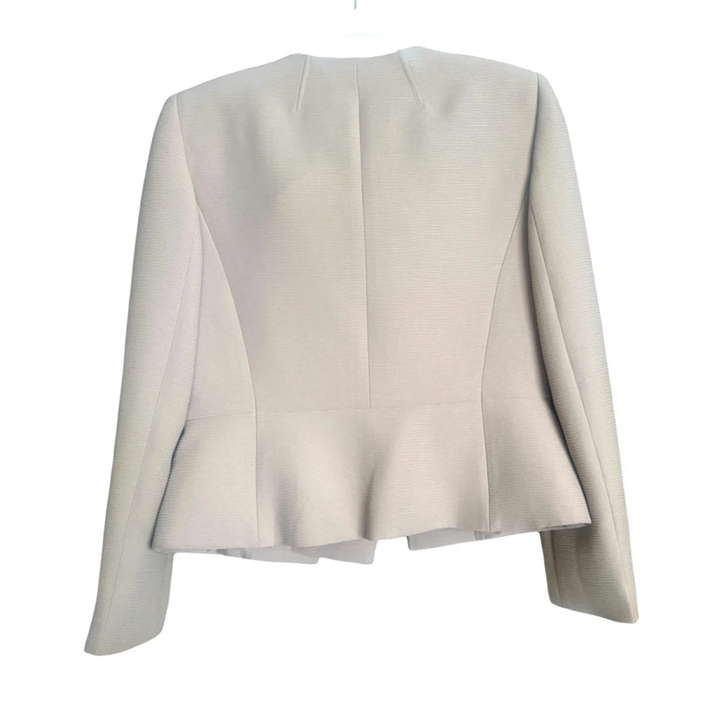 Tahari Jenn scoop neck textured Crepe skirt suit set - Picture 6 of 10